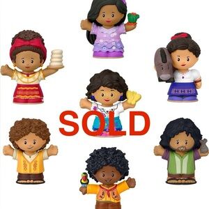 SOLD Fisher-Price Little People Disney’s Encanto